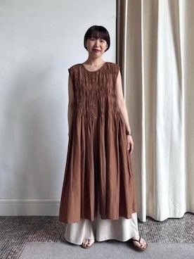 「LOISIR（ロワズィール）のワイドバングル（バングル/リストバンド、ゴールド系）」を使った、ADIEU TRISTESSEさん（レディース・165cm）の夏コーディネート