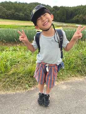 「アイテム（キャップ）」を使った、こはるんさん（キッズ・100cm）の秋コーディネート
