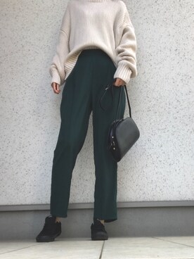 「VANS（バンズ）のアイテム（スニーカー、ブラック系）」を使った、ろくさん（レディース・163cm）の秋コーディネート