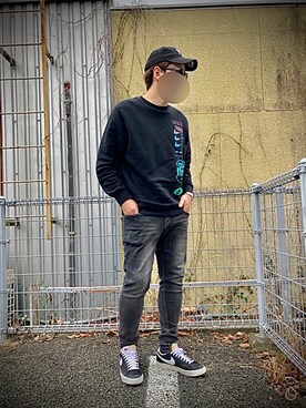 「no brand（ノーブランド）のアイテム（デニムパンツ、ブラック系）」を使った、t117さん（メンズ・176cm）の春コーディネート