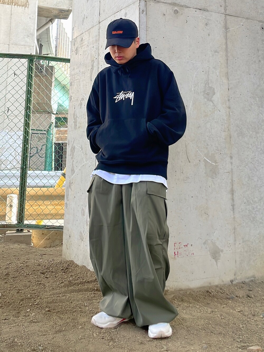 꽃/hanang｜STUSSYのパーカーを使ったコーディネート - WEAR