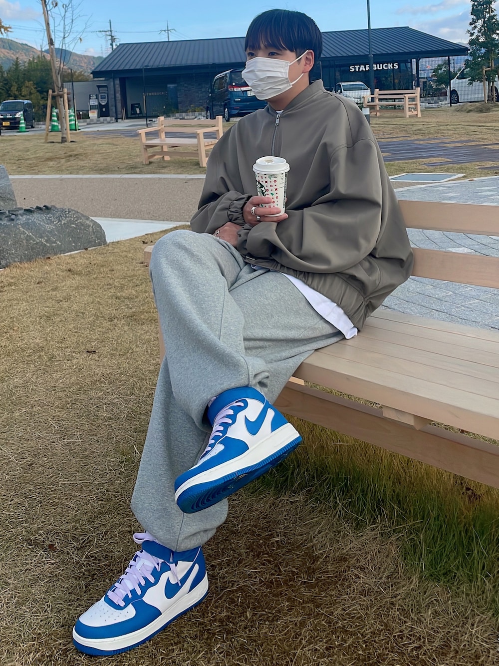 NIKE（ナイキ）の「NIKE WOMENS AIR FORCE 1 '07 MID / ナイキ