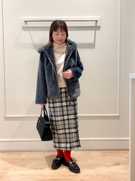 「アイテム（ムートンコート）」を使った、shinoさん（レディース・156cm）の秋コーディネート