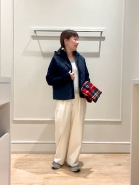 「アイテム（マフラー）」を使った、shinoさん（レディース・156cm）の秋コーディネート