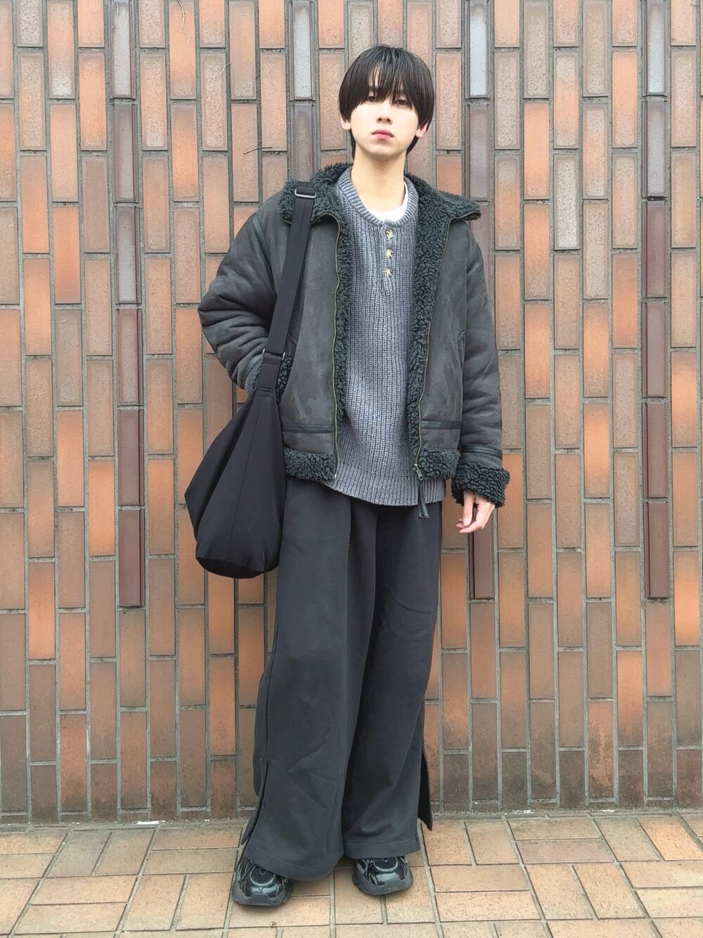 ムートンリバーシブルケープ風ジャケット CLELReversible Fake Mouton 
