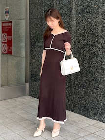 バイカラーバックレースアップニットワンピース｜マーキュリーデュオ