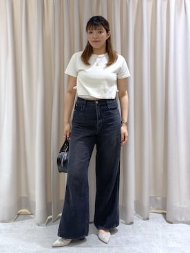 「FREE'S MART（フリーズマート）の◆ヴィンテージ加工サイドベルトＴ（Tシャツ/カットソー、ホワイト系）」を使った、RINKAさん（レディース・165cm）の春コーディネート