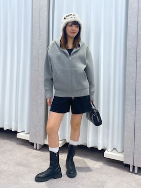 「FREE'S MART（フリーズマート）のアイテム（パーカー）」を使った、RINKAさん（レディース・165cm）の冬コーディネート
