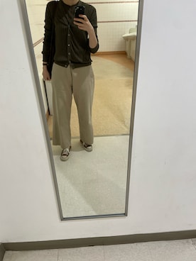 「YAECA（ヤエカ）のアイテム（パンツ）」を使った、eriさん（レディース・169cm）の秋コーディネート
