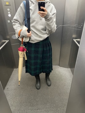 「AURALEE（オーラリー）のアイテム」を使った、eriさん（レディース・169cm）の春コーディネート