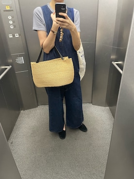 「アイテム（アナログ腕時計）」を使った、eriさん（レディース・169cm）の秋コーディネート