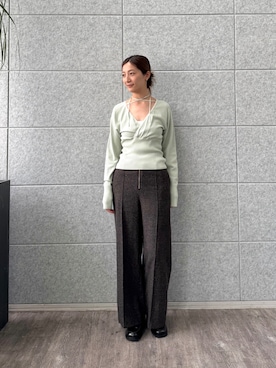 「CODE A（コードエー）のintimate wrap knit top（ニット/セーター、グリーン系）」を使った、uchi__yamaさん（レディース・170cm）の秋コーディネート