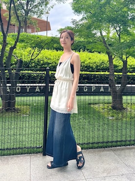 「CODE A（コードエー）のlace trim slip dress（キャミソール、ホワイト系）」を使った、uchi__yamaさん（レディース・170cm）の夏コーディネート
