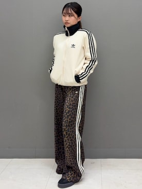 「アイテム（ジャージ）」を使った、HMさん（レディース・155cm）の冬コーディネート