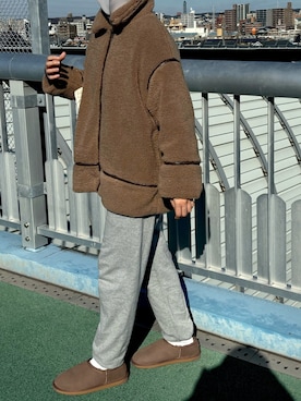 「アイテム（ムートンコート）」を使った、mikenekoさん（レディース・163cm）の秋コーディネート