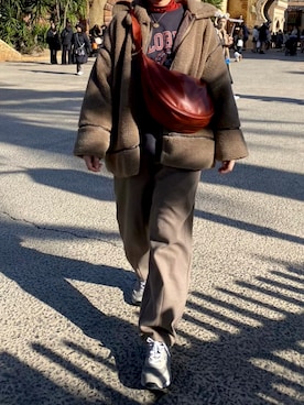 「アイテム（ムートンコート）」を使った、mikenekoさん（レディース・163cm）の秋コーディネート