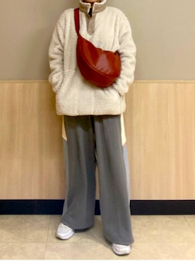 「アイテム（その他アウター、ベージュ系）」を使った、mikenekoさん（レディース・163cm）の秋コーディネート