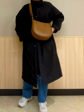 「お洒落さんとつながりたい」｜「アイテム（スニーカー）」を使った、mikenekoさん（レディース・163cm）の秋コーディネート