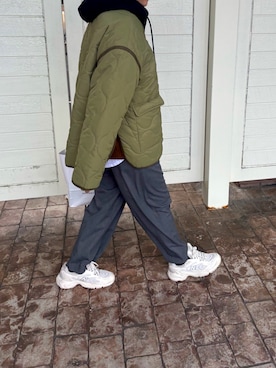 「グレーパンツ」｜mikenekoさん（レディース・163cm）の秋コーディネート