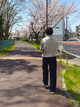 「アイテム（ベスト）」を使った、mikenekoさん（レディース・163cm）の秋コーディネート