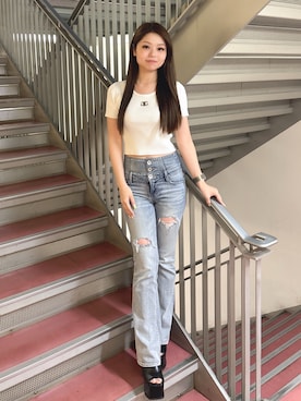 「GYDA（ジェイダ）のsymmetry GYDAプレートハーフスリーブニットトップス（Tシャツ/カットソー、ホワイト系）」を使った、rimikaさん（レディース・157cm）の春コーディネート