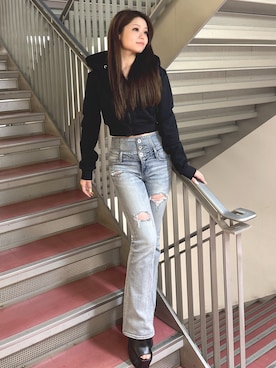 「GYDA（ジェイダ）のアンクルベルトチャンキーサンダル（サンダル、ブラック系）」を使った、rimikaさん（レディース・157cm）の春コーディネート