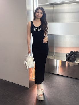 「GYDA（ジェイダ）のBASICチャンキーサンダル（サンダル、ホワイト系）」を使った、rimikaさん（レディース・157cm）の夏コーディネート
