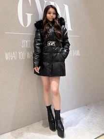 GDベルト付きフェイクレザーロングダウンコート｜ジェイダ（GYDA）公式