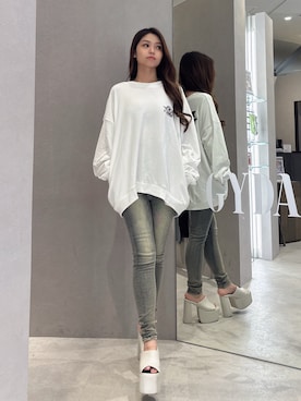 「アイテム（スウェット）」を使った、rimikaさん（レディース・157cm）の夏コーディネート