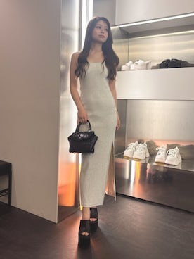 「GYDA（ジェイダ）のBASICチャンキーサンダル（サンダル、ホワイト系）」を使った、rimikaさん（レディース・157cm）の夏コーディネート