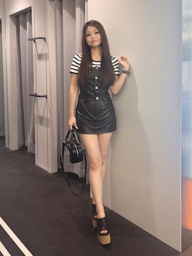 「GYDA（ジェイダ）のGGメタルBAG（ハンドバッグ、ブラック系）」を使った、rimikaさん（レディース・157cm）の夏コーディネート