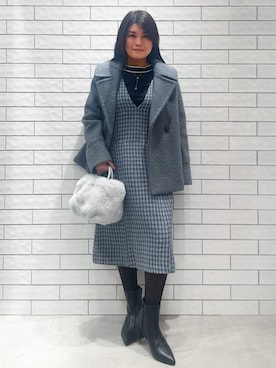 「アイテム（ピーコート、グレー系）」を使った、MINさん（レディース・155cm）の冬コーディネート