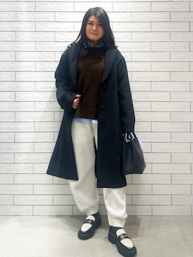 「アイテム（チャーム、ブルー系）」を使った、MINさん（レディース・155cm）の冬コーディネート