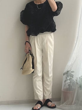 「nissen（ニッセン）の【褒められシルエット】テーパードパンツ（スラックス）」を使った、akarintigerさん（レディース・163cm）の夏コーディネート