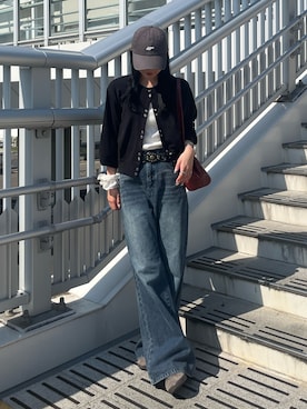 「COLONY 2139（コロニートゥーワンスリーナイン）のスラッカーデニムパンツ（デニムパンツ）」を使った、はるなさん（レディース・160cm・20代）の秋コーディネート