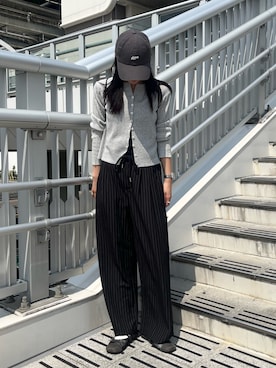 「ストライプパンツ」｜はるなさん（レディース・160cm・20代）の秋コーディネート