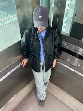 「アイテム（バックパック/リュック）」を使った、はるなさん（レディース・160cm）の秋コーディネート