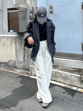「アイテム（テーラードジャケット）」を使った、はるなさん（レディース・160cm・20代）の秋コーディネート