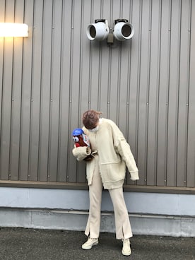 「H&M（エイチ・アンド・エム）のアイテム（その他トップス、ホワイト系）」を使った、田中さん（レディース・165cm）の秋コーディネート