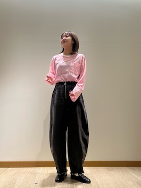 「fredy emue（フレディエミュ）のカーブデニムパンツ（デニムパンツ）」を使った、かりんこさん（レディース・170cm）の春コーディネート