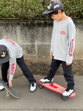 「＆yam（アンドヤム）のアイテム（パンツ）」を使った、kanako0304さん（キッズ・130cm）の冬コーディネート