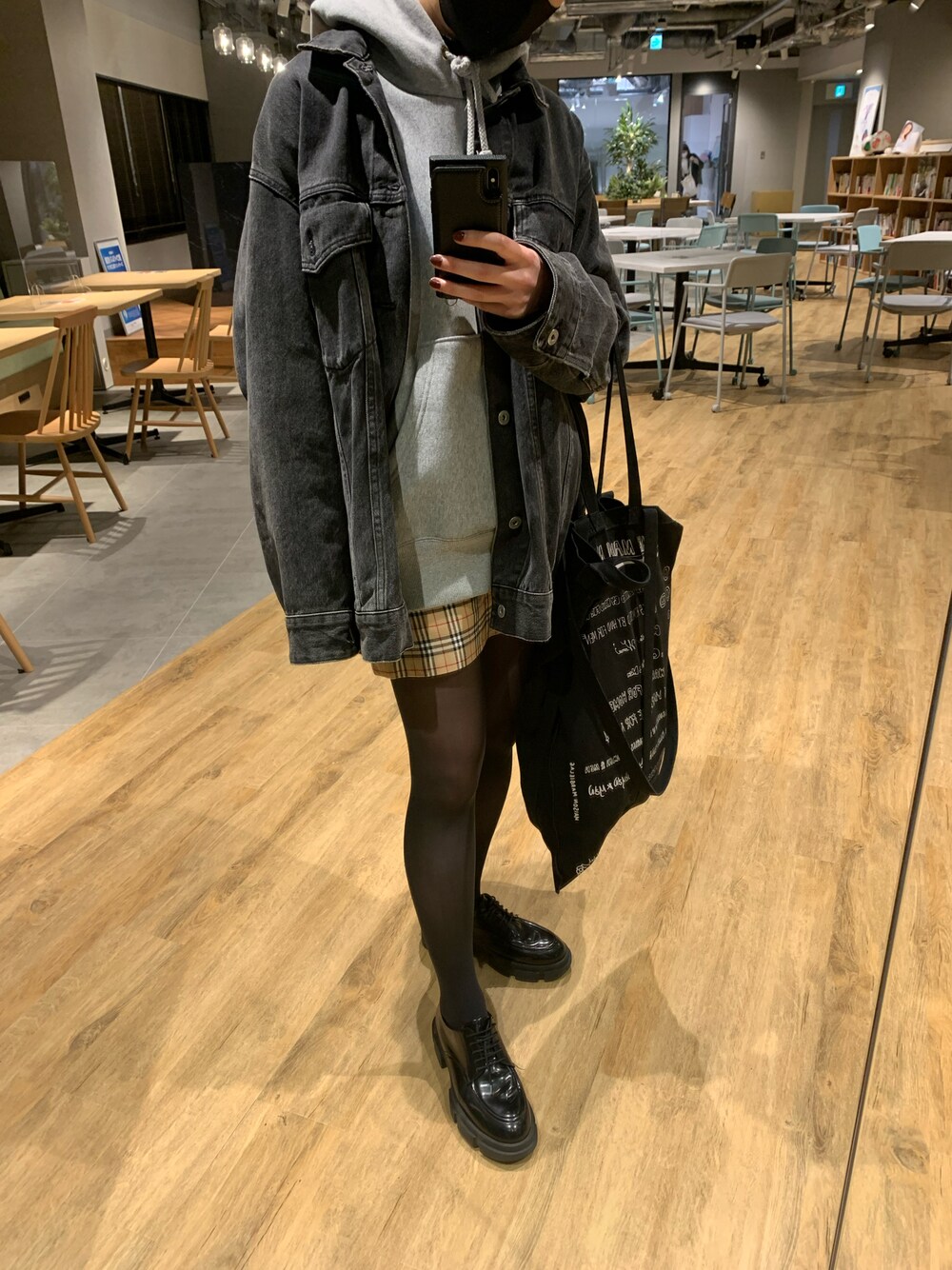 【希少・極美品】GIVENCHY ビッグスタースタッズ デニムジャケット13ss 新品同様 ジバンシィ 13AW スタースタッズ装飾 デニムジャケット