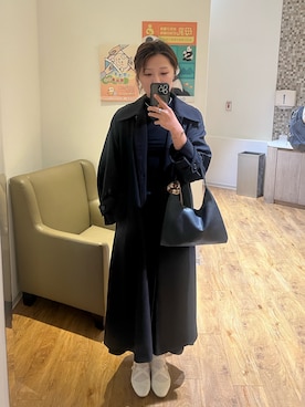 「CLANE（クラネ）のアイテム（ショルダーバッグ）」を使った、April Wuさん（レディース・168cm）の冬コーディネート