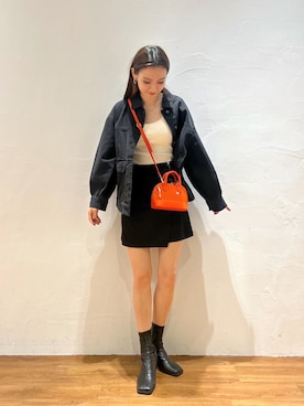 「FREE'S MART（フリーズマート）のアイテム（デニムジャケット）」を使った、Saayaさん（レディース・164cm）の秋コーディネート