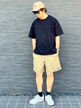 「無印良品（ムジルシリョウヒン）の紳士　洗いざらし太番手フットボール五分袖Ｔシャツ（Tシャツ/カットソー、ブラック系）」を使った、kimukenさん（メンズ・175cm）の夏コーディネート