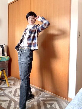 「アイテム（デニムパンツ）」を使った、T.Iさん（レディース・166cm・40代）の秋コーディネート