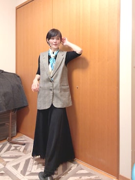 「アイテム（バンダナ/スカーフ）」を使った、T.Iさん（レディース・166cm）の冬コーディネート