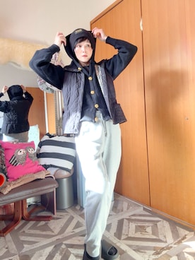 「アイテム（ニットキャップ/ビーニー）」を使った、T.Iさん（レディース・166cm・40代）の秋コーディネート