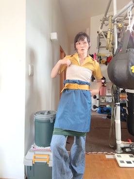 「VINTAGE（ヴィンテージ）のアイテム（ベルト、イエロー系）」を使った、T.Iさん（レディース・166cm）の秋コーディネート