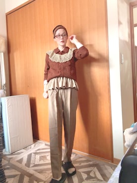 「VINTAGE（ヴィンテージ）のアイテム（カーディガン/ボレロ、ブラウン系）」を使った、T.Iさん（レディース・166cm）の春コーディネート